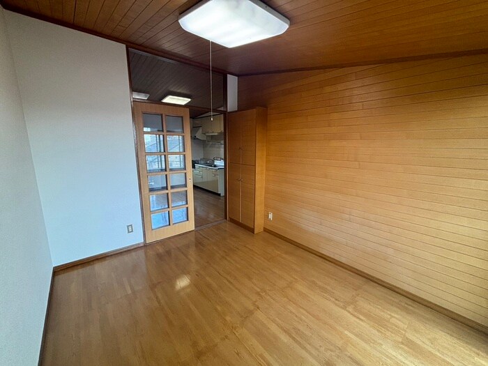 物件内観写真12　(居室)