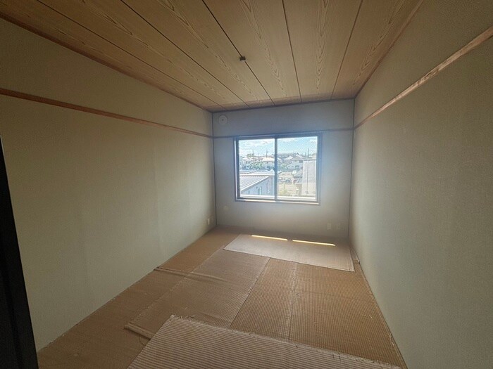 物件内観写真15　(居室)