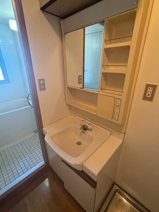 物件内観写真19　(洗面)