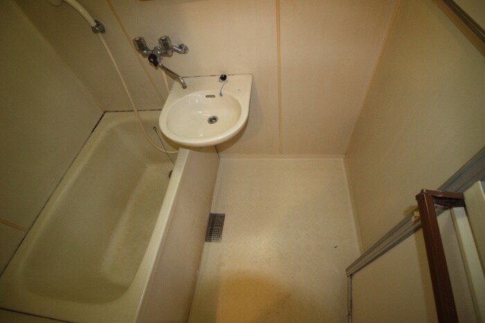 物件内観写真10　(バス／シャワールーム等)