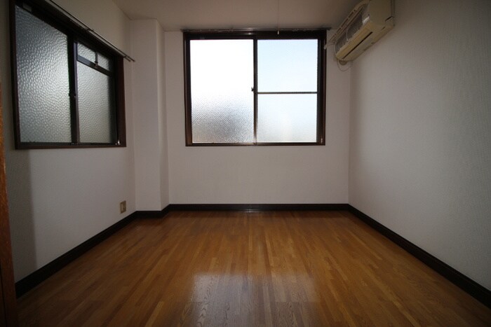 物件内観写真11　(居室)