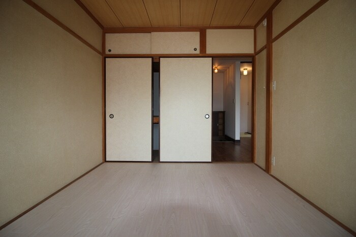 物件内観写真15　(居室)