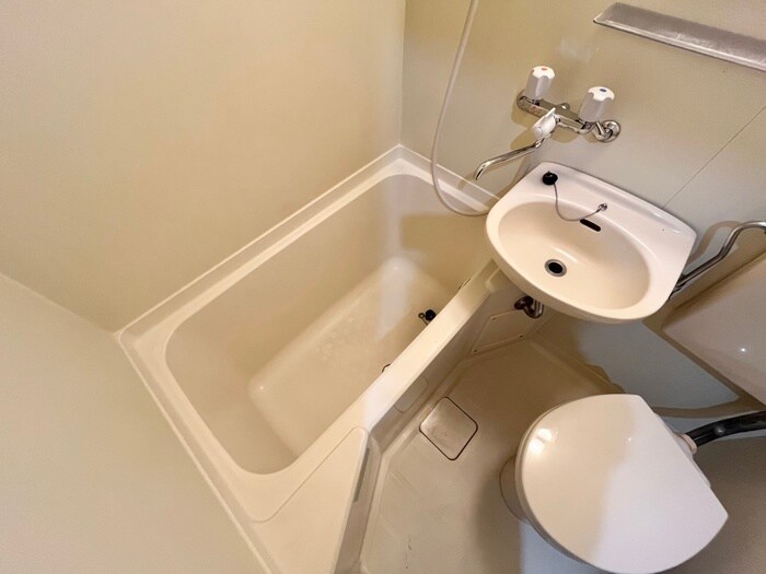 物件内観写真10　(バス／シャワールーム等)