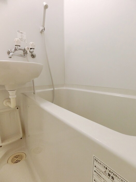 物件内観写真9　(バス／シャワールーム等)