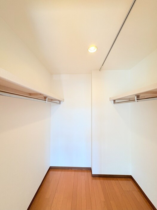 物件内観写真9　(収納)