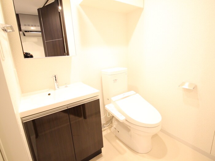 物件内観写真10　(洗面)