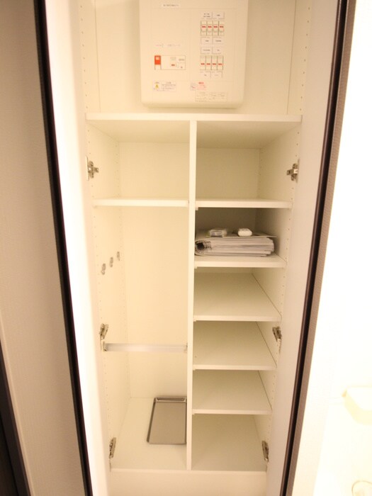 物件内観写真12　(靴箱)