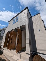 建築中