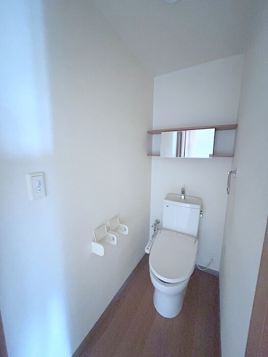 物件内観写真14　(トイレ)