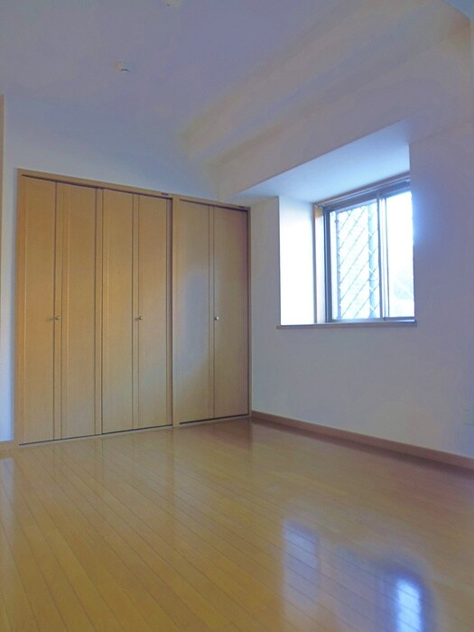 物件内観写真10　(居室)