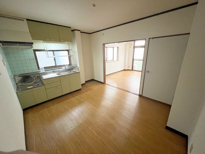 物件内観写真9　(居室)