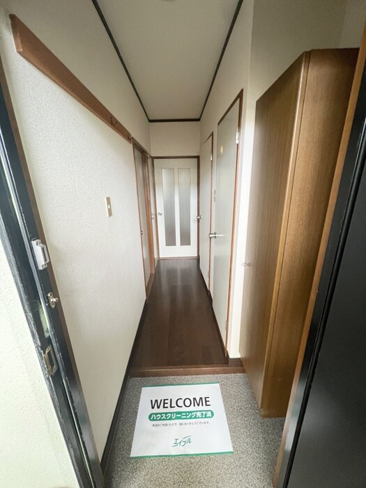 物件内観写真19　(玄関)