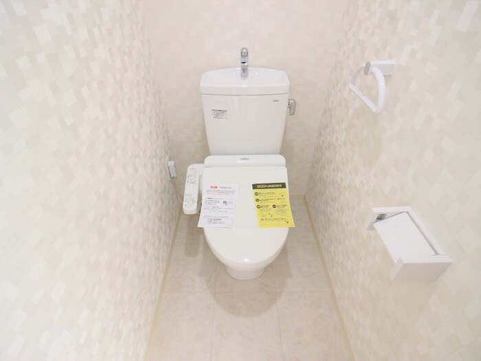 物件内観写真12　(トイレ)