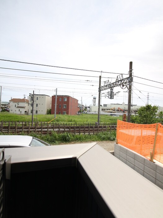 物件内観写真18　(室内からの展望)