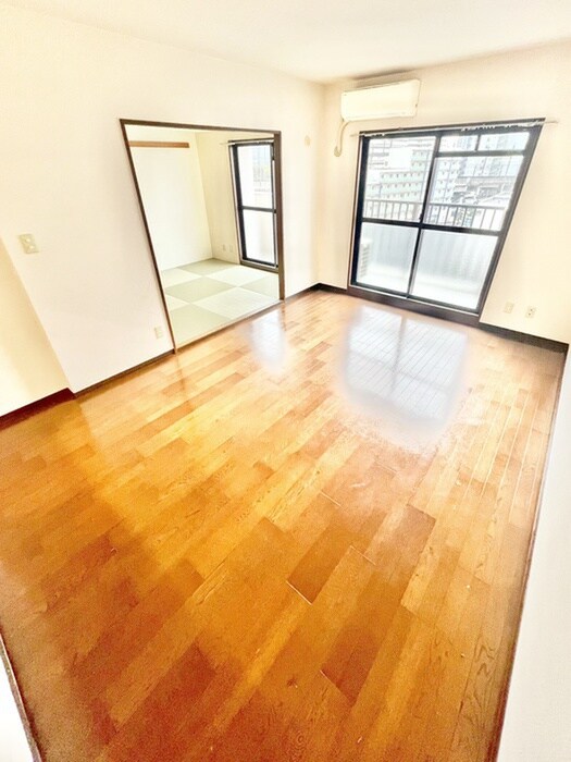 物件内観写真7　(居室)