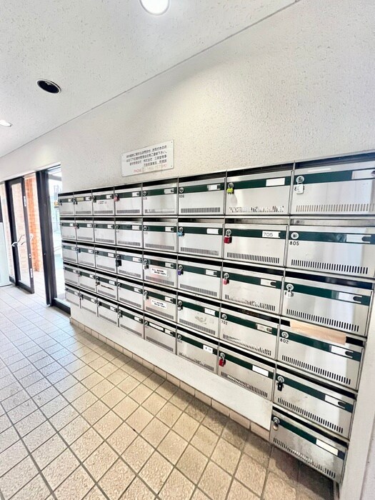 物件外観写真6　(建物設備)