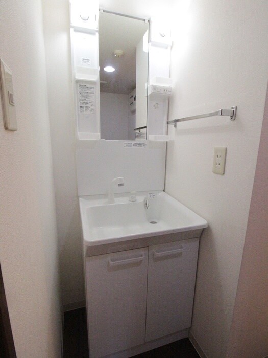 物件内観写真12　(洗面)