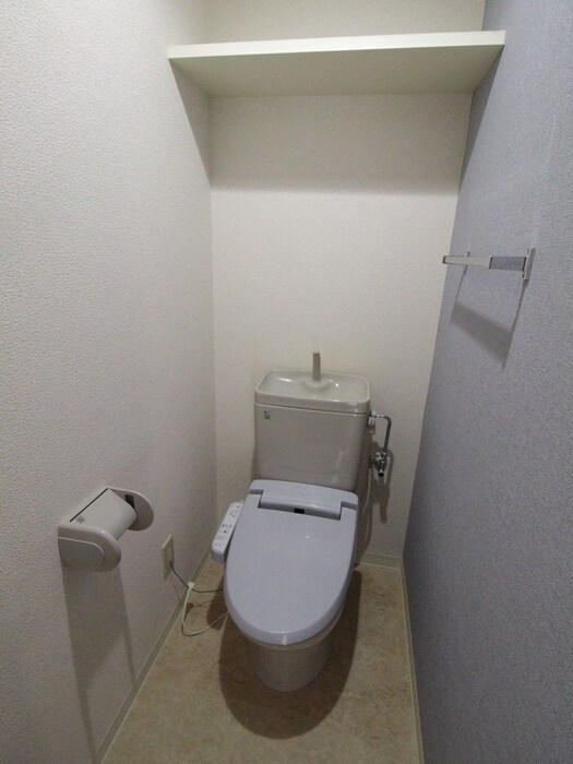 物件内観写真14　(トイレ)