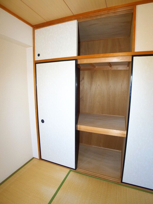 物件内観写真9　(収納)