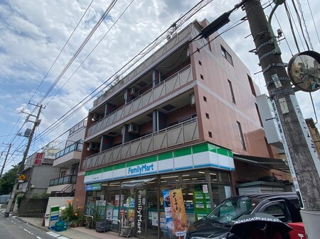 ウエスト2101外観写真