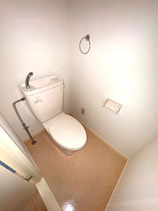 物件内観写真13　(トイレ)