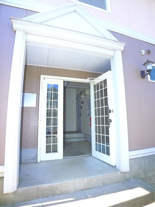 物件外観写真3　(外観写真)