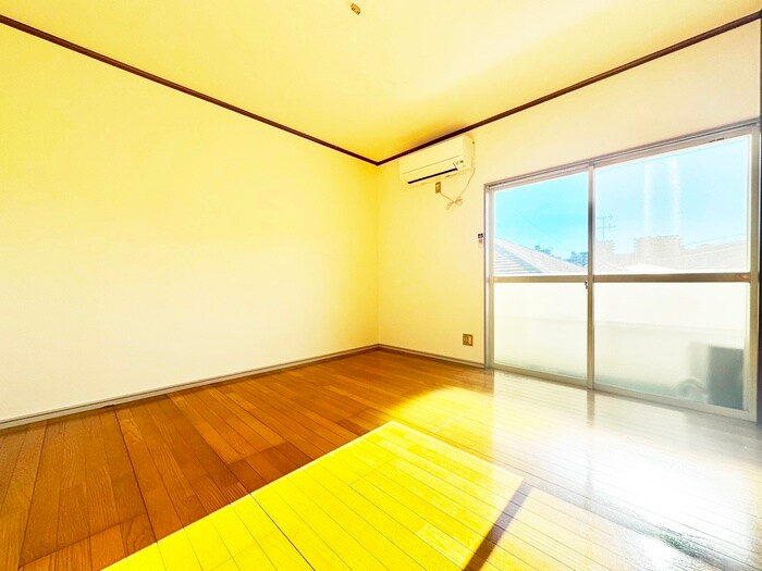 物件内観写真7　(居室)