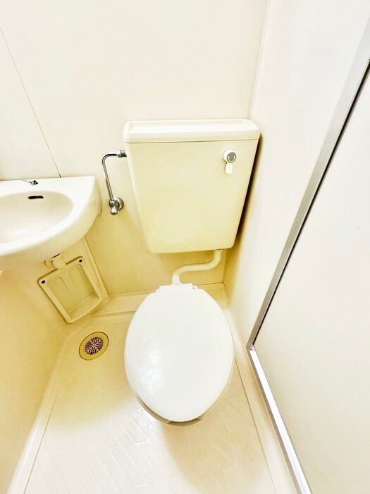 物件内観写真12　(トイレ)