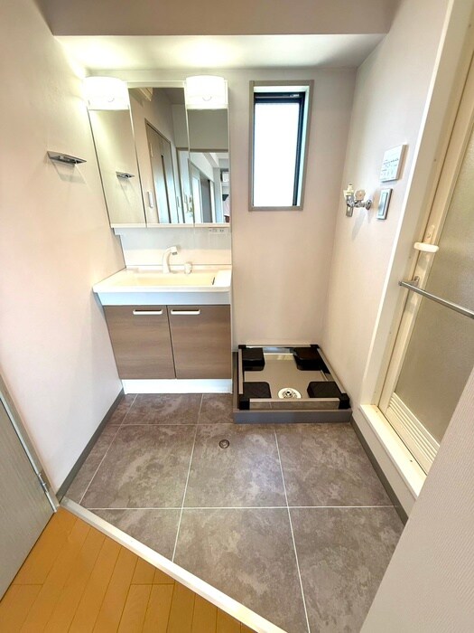 物件内観写真16　(洗面)