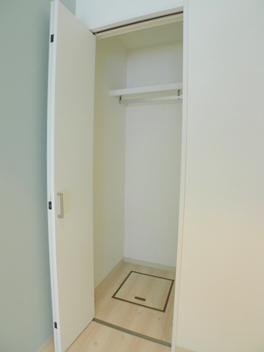 物件内観写真14　(収納)