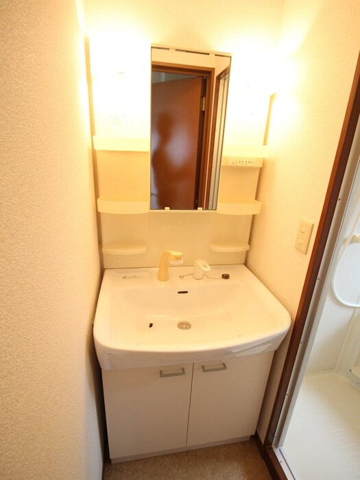 物件内観写真6　(洗面)