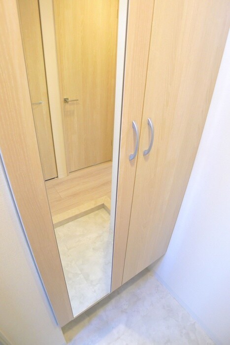 物件内観写真18　(靴箱)