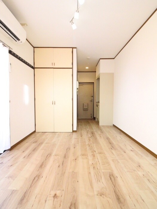 物件内観写真11　(居室)