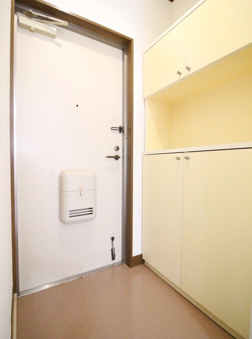物件内観写真19　(玄関)
