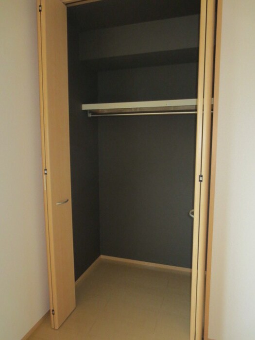 物件内観写真11　(収納)