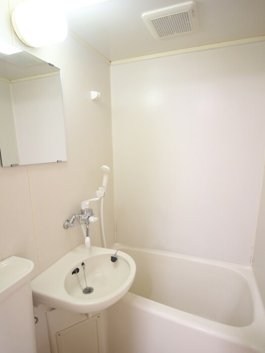 物件内観写真9　(バス／シャワールーム等)