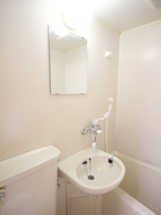 物件内観写真11　(洗面)