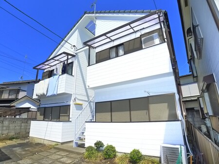 ファミ－ルハイム外観写真