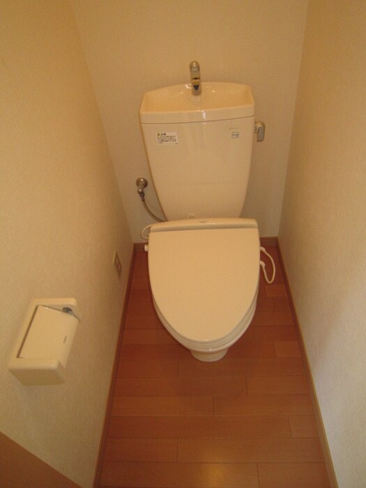 物件内観写真11　(トイレ)