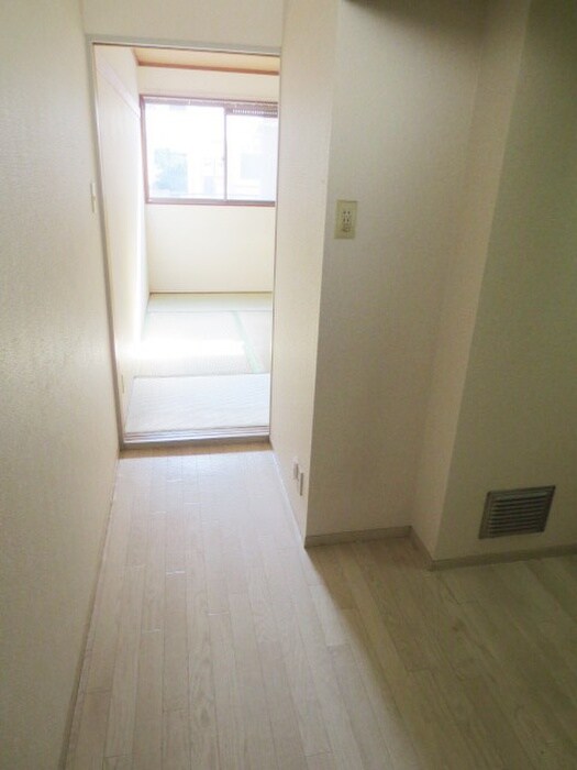 物件内観写真8　(内観写真)