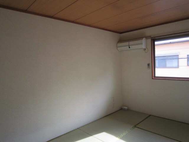 物件内観写真15　(居室)