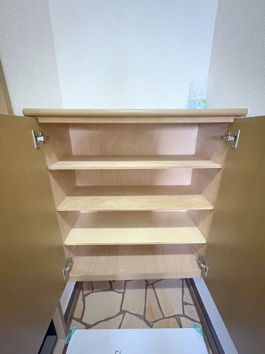 物件内観写真14　(靴箱)