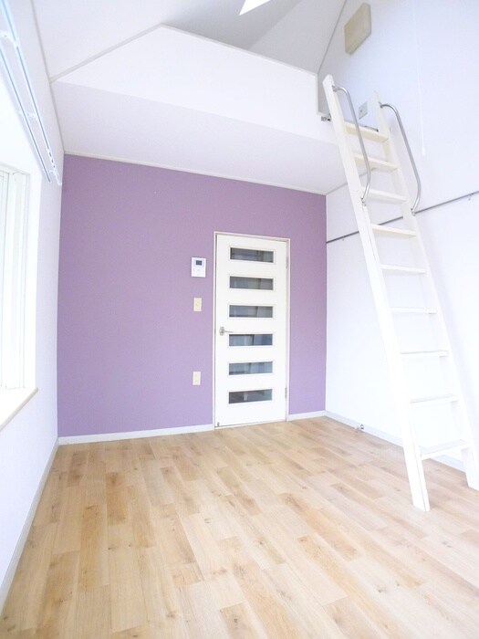 物件内観写真9　(居室)