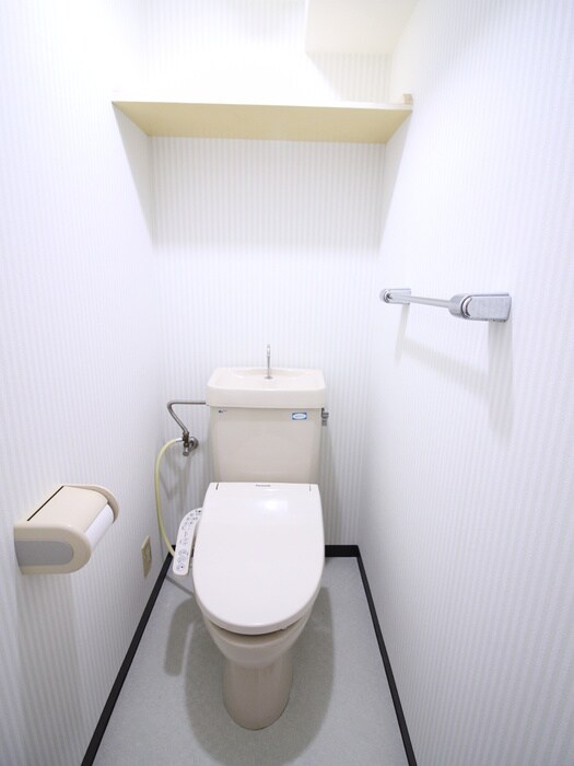 物件内観写真14　(トイレ)