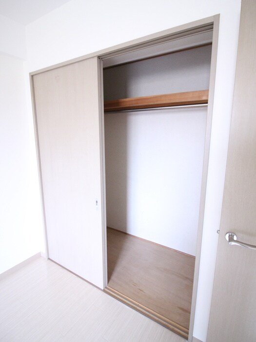 物件内観写真18　(収納)