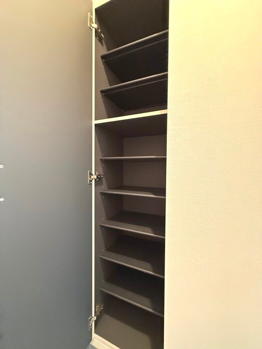 物件内観写真17　(靴箱)