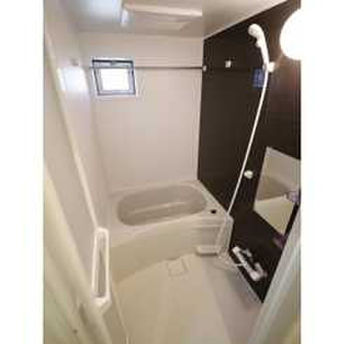 物件内観写真9　(バス／シャワールーム等)