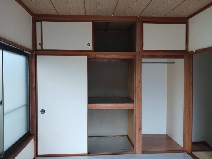 物件内観写真16　(収納)