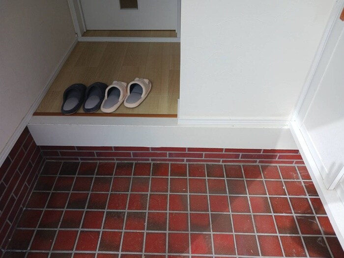 物件内観写真18　(玄関)