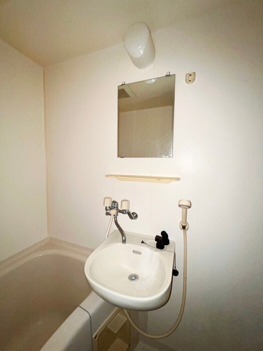 物件内観写真11　(洗面)